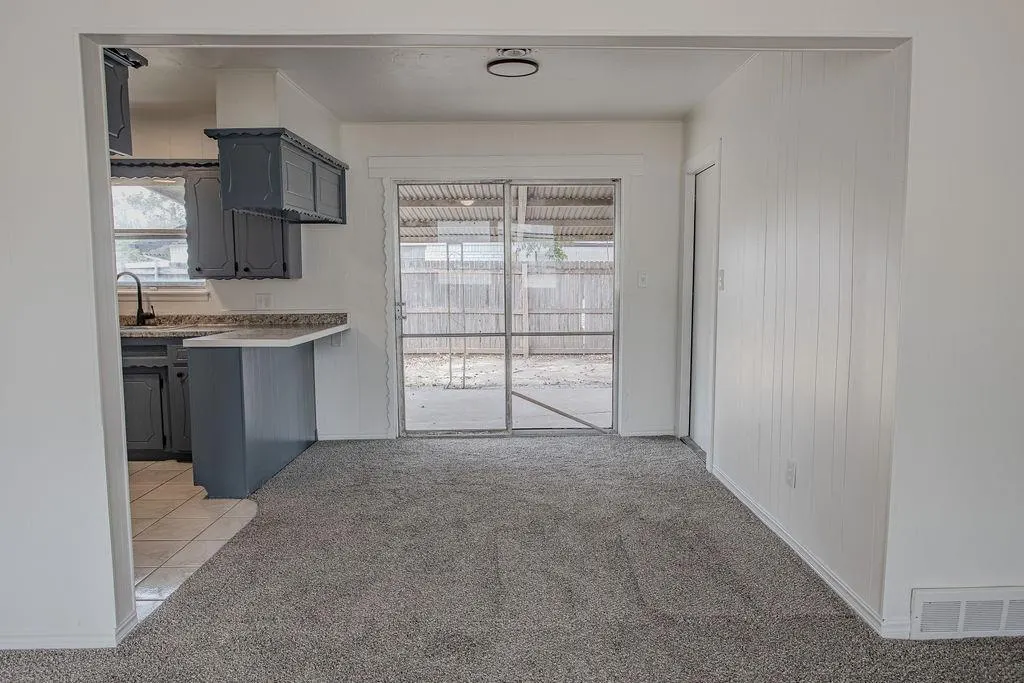 Photo 7 — 500 SW 62nd Terrace, Oklahoma City, OK 73139