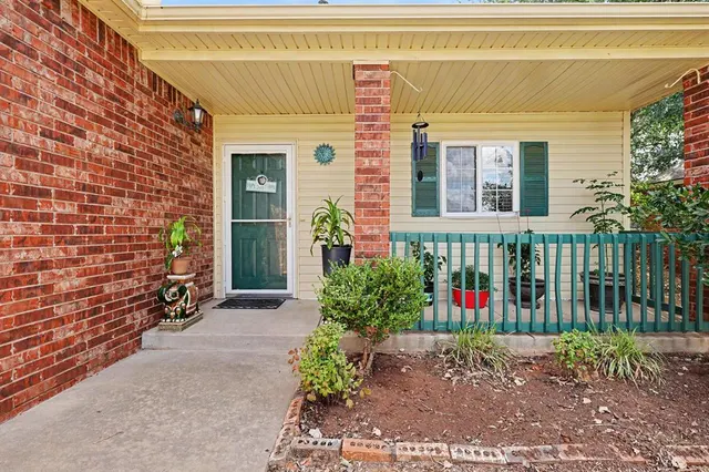Photo 2 — 5940 SE 67th Street, Oklahoma City, OK 73135