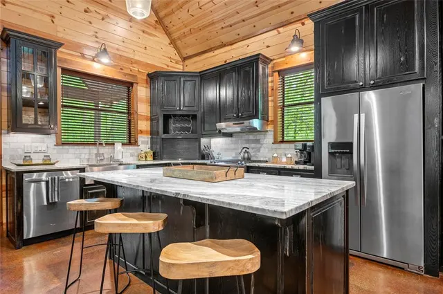 Photo 2 — 111 Fork Creek Trail, Broken Bow, OK 74728