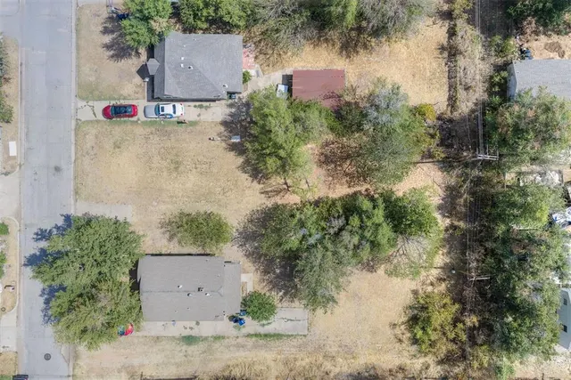 Photo 8 — 628 SW 35th Street, Oklahoma City, OK 73109