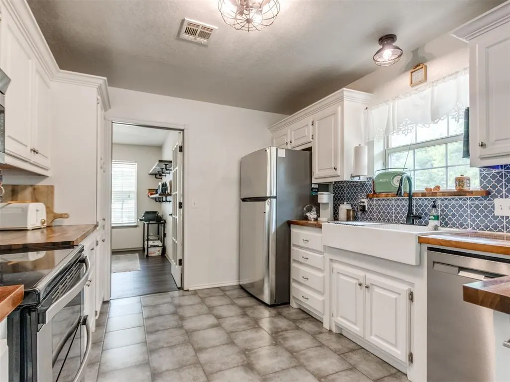 Photo 12 — 18901 Courtney Lane, Newalla, OK 74857