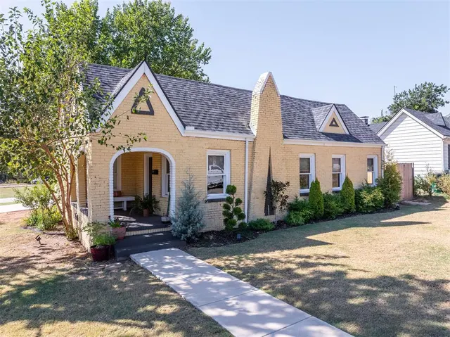Photo 3 — 1000 NW 33rd Street, Oklahoma City, OK 73118
