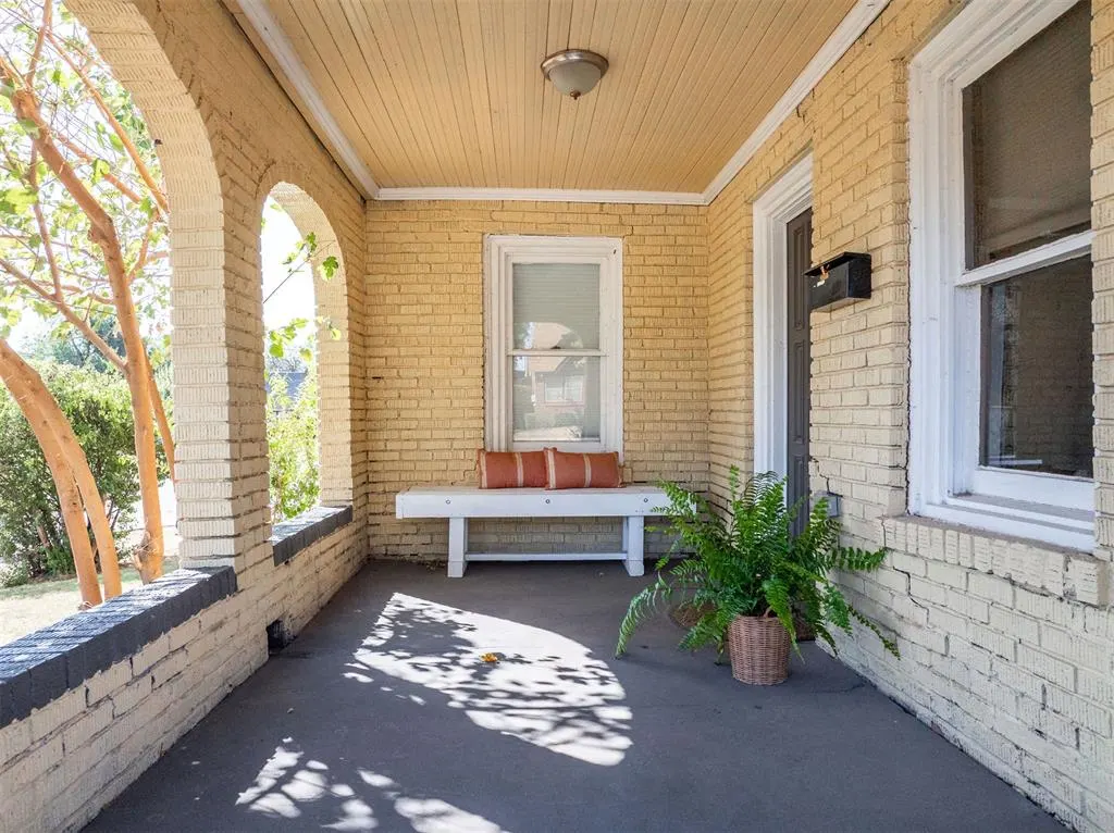 Photo 4 — 1000 NW 33rd Street, Oklahoma City, OK 73118