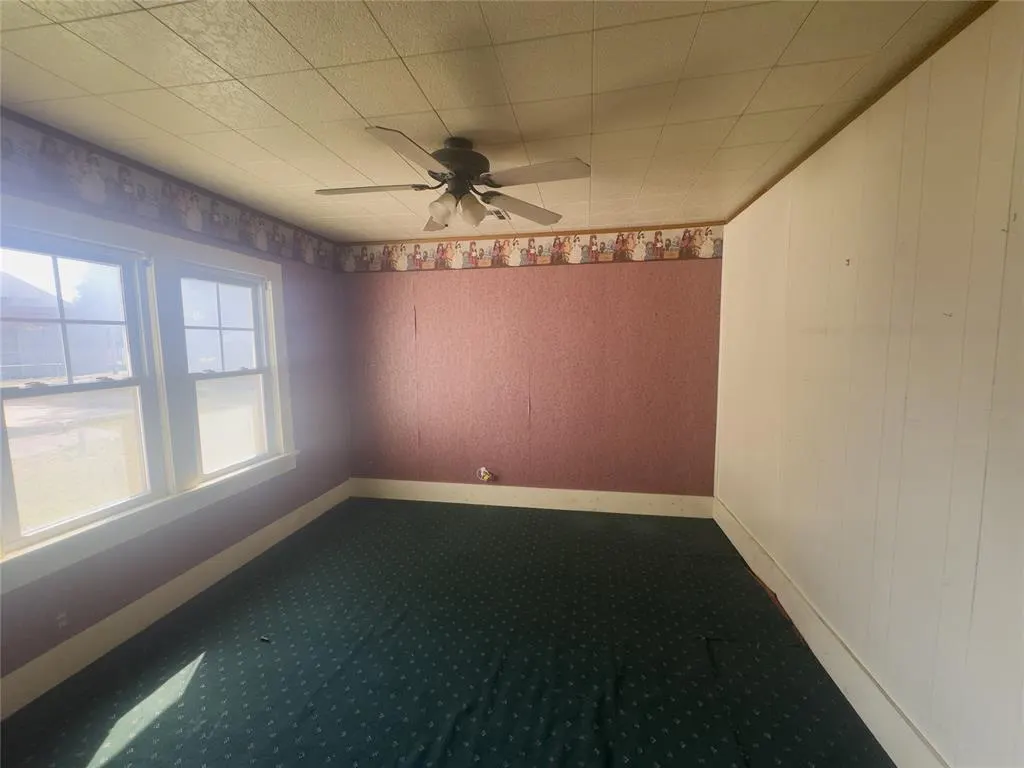 Photo 21 — 413 Main Street, Maysville, OK 73057