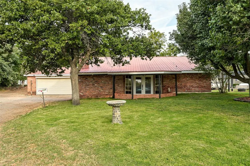Front exterior — 108 Wild Rose Road, Fort Cobb, OK 73038