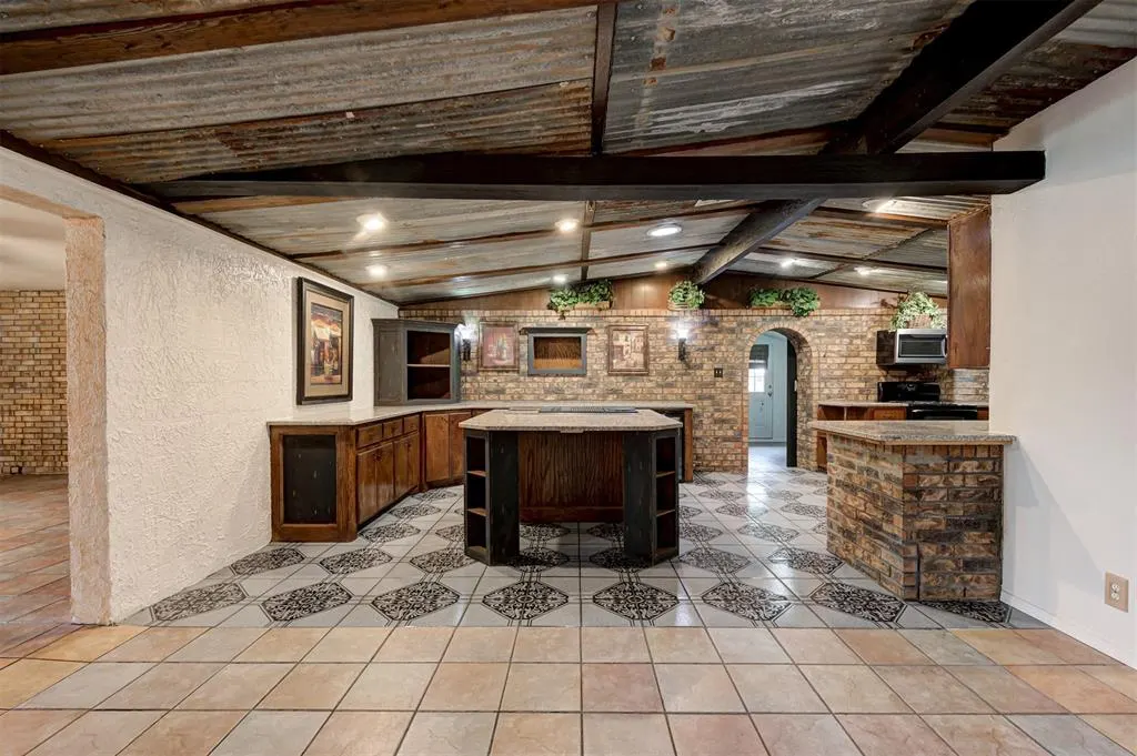 Photo 11 — 108 Wild Rose Road, Fort Cobb, OK 73038