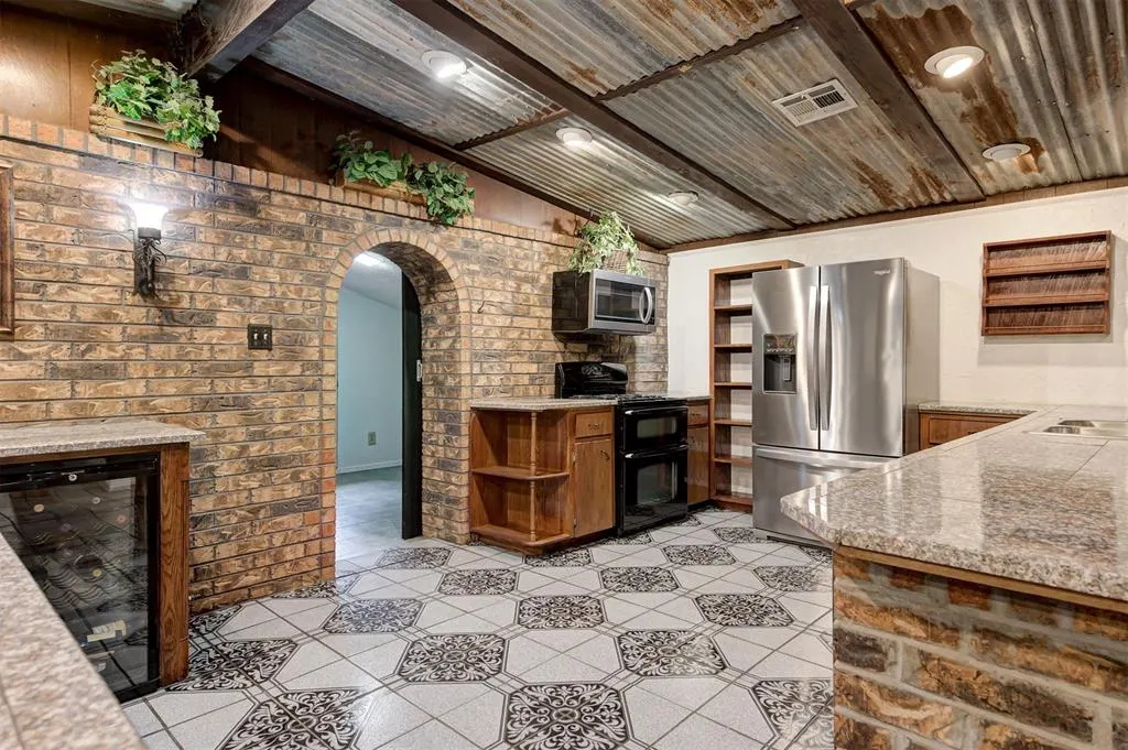 Photo 18 — 108 Wild Rose Road, Fort Cobb, OK 73038