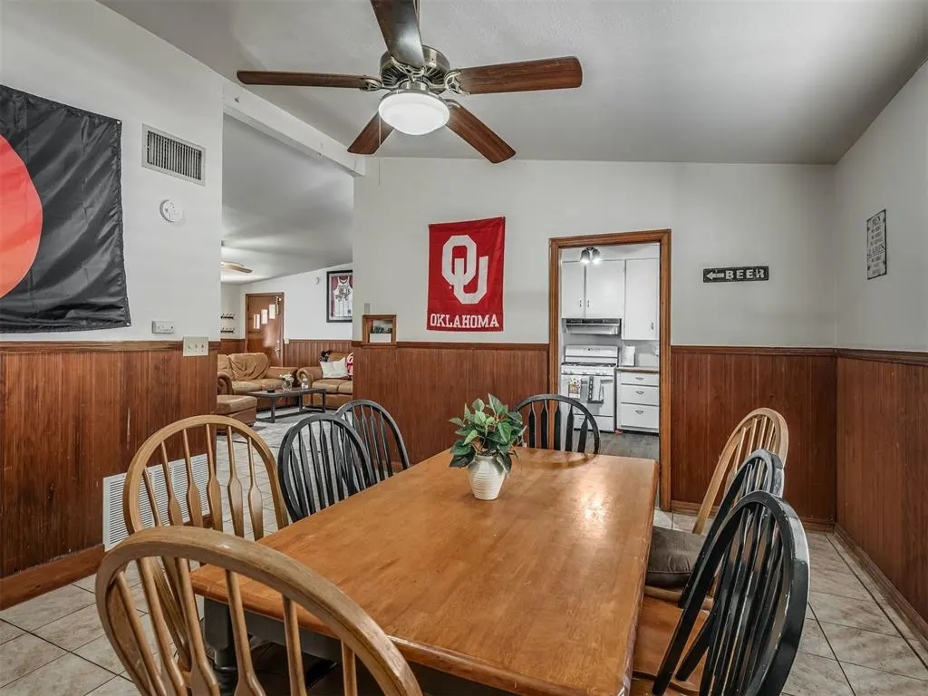 Photo 8 — 921 S Lahoma Avenue, Norman, OK 73069