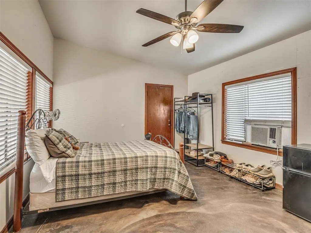 Photo 15 — 921 S Lahoma Avenue, Norman, OK 73069