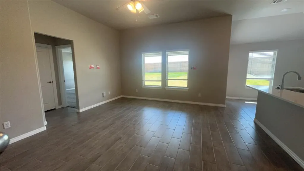 Photo 2 — 2220 NW 170th Street, Edmond, OK 73012