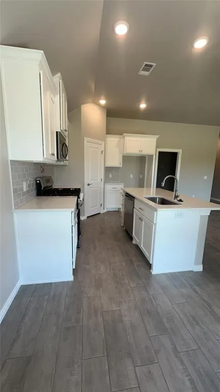 Photo 4 — 2220 NW 170th Street, Edmond, OK 73012
