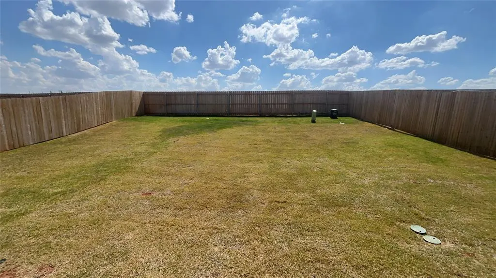 Photo 18 — 2220 NW 170th Street, Edmond, OK 73012