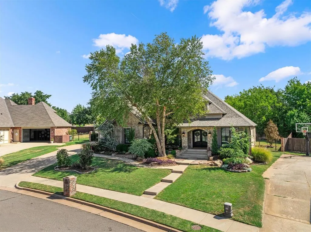 Photo 2 — 4308 Wild Plum Lane, Edmond, OK 73025