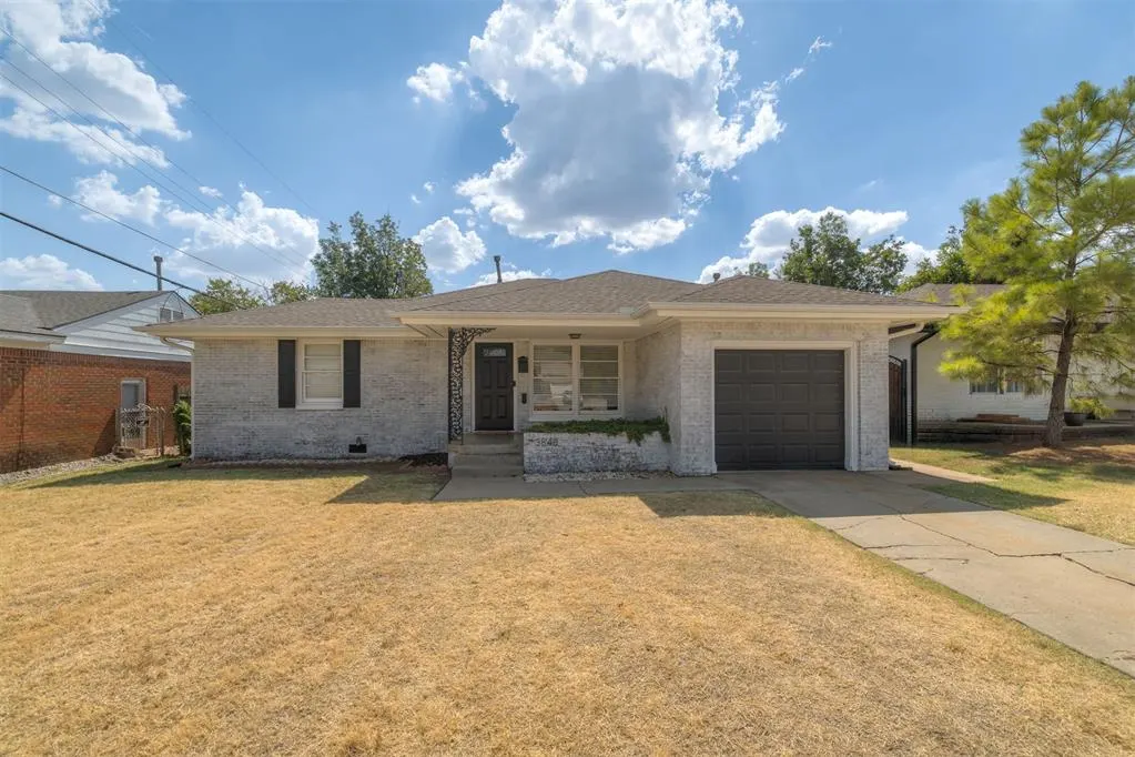 Photo 2 — 3848 NW 31st Street, Oklahoma City, OK 73112