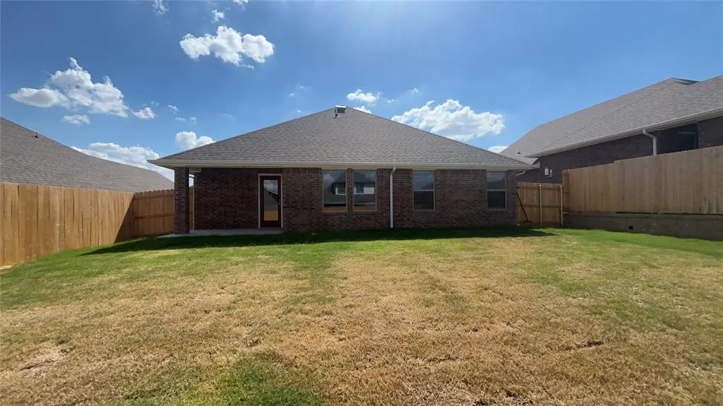 Photo 19 — 2229 NW 170th Street, Edmond, OK 73012