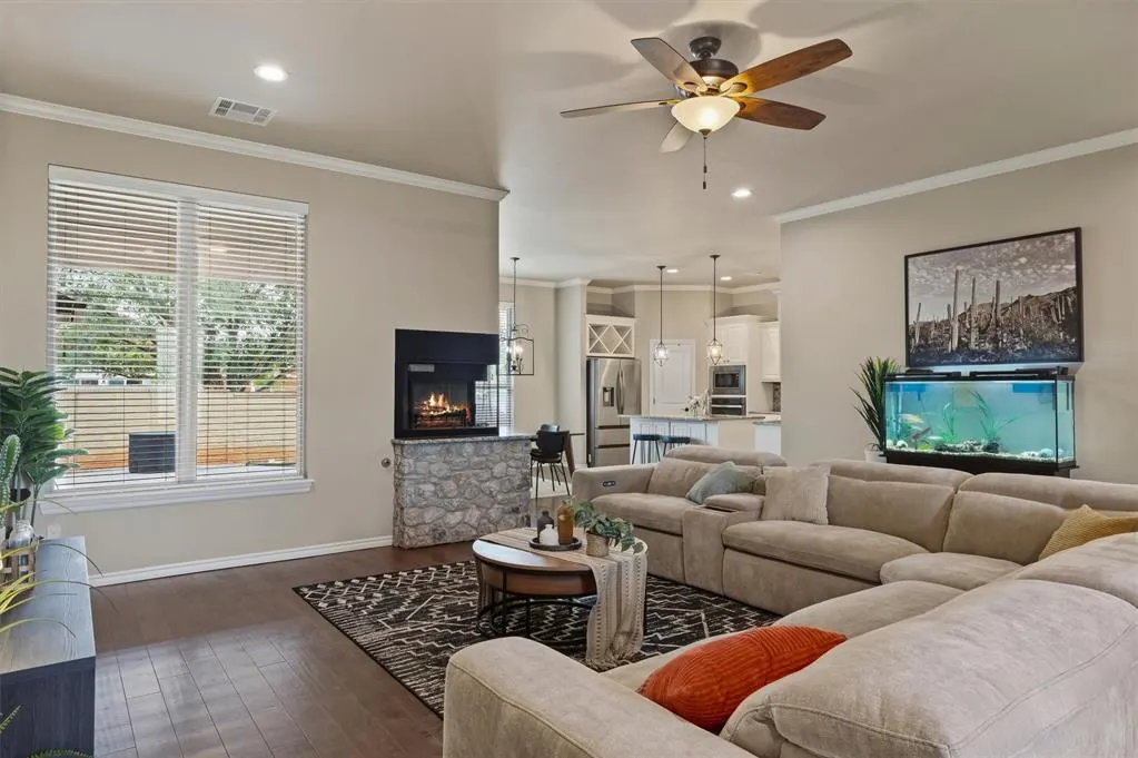 Photo 2 — 5526 Painted Pony Road, Oklahoma City, OK 73132