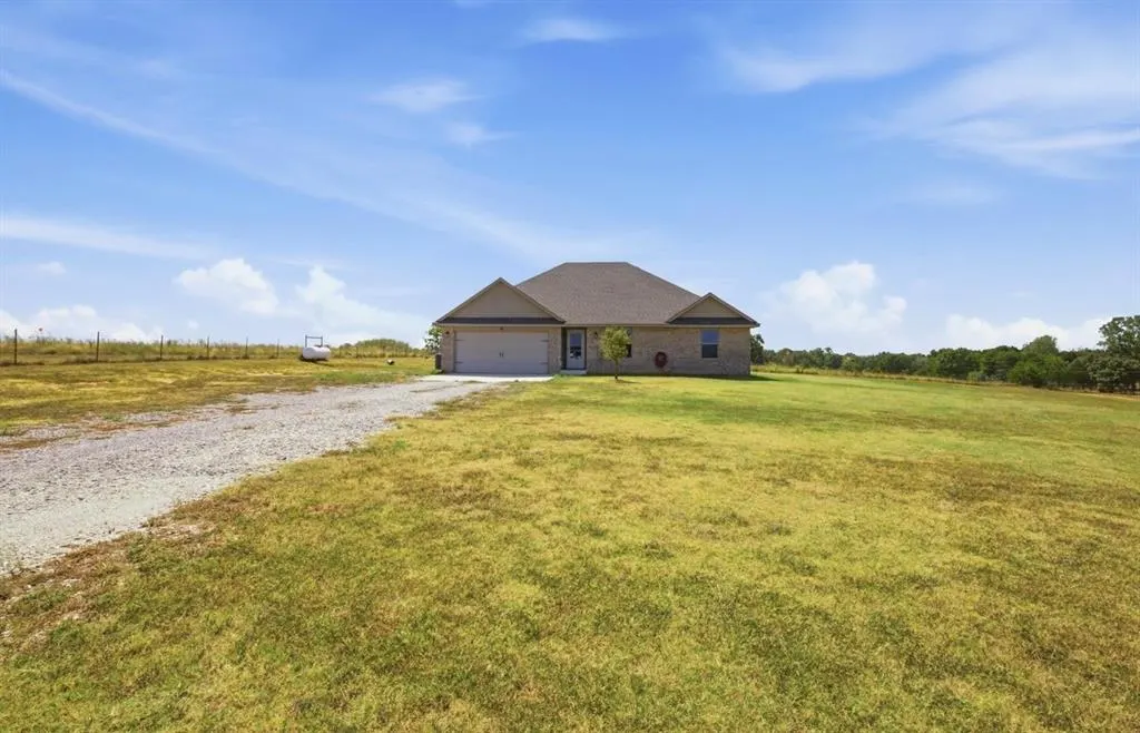 Front exterior — 42628 Skyview Drive, Wanette, OK 74878