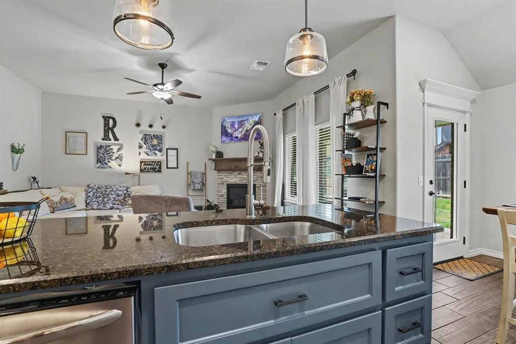 Photo 12 — 1005 NE 33rd Terrace, Oklahoma City, OK 73160
