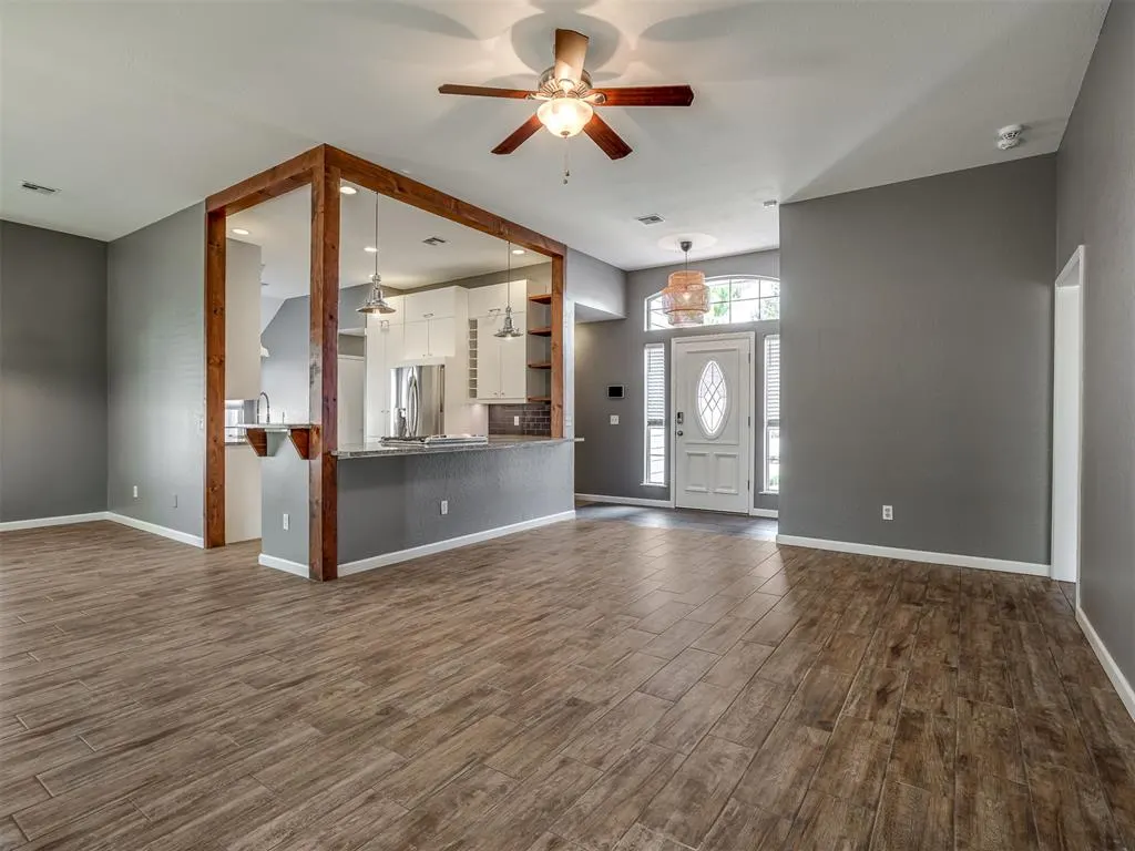 Photo 8 — 1604 Oriole Drive, Norman, OK 73071