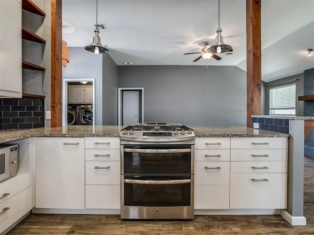 Photo 14 — 1604 Oriole Drive, Norman, OK 73071