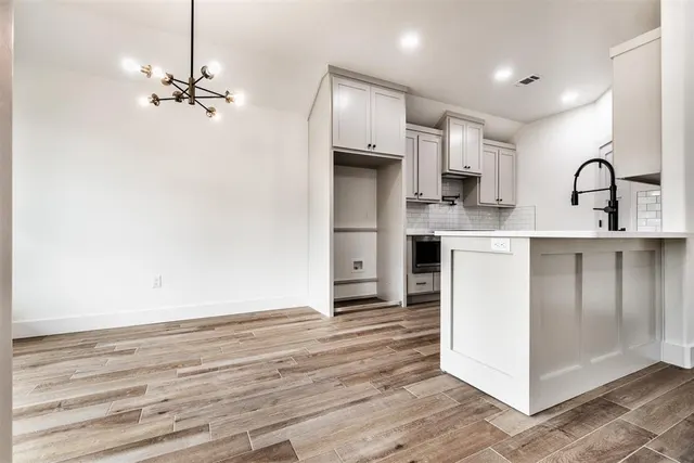 Photo 4 — 3113 E Noble Drive, Edmond, OK 73034