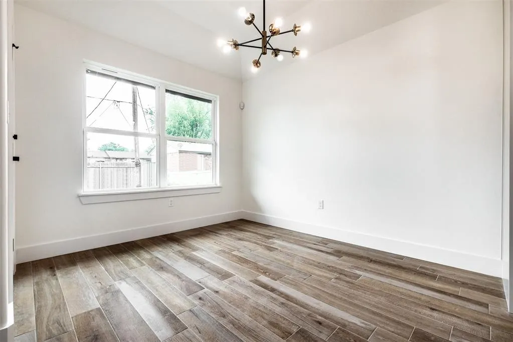 Photo 5 — 3113 E Noble Drive, Edmond, OK 73034
