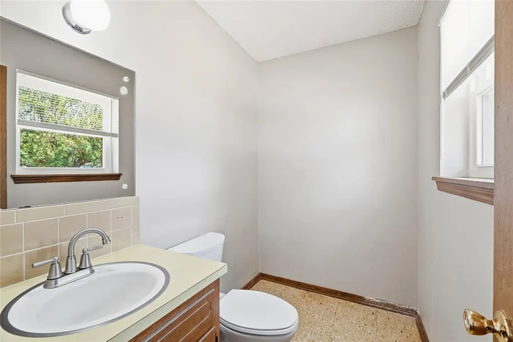 Photo 13 — 1209 1st Street, Elgin, OK 73538
