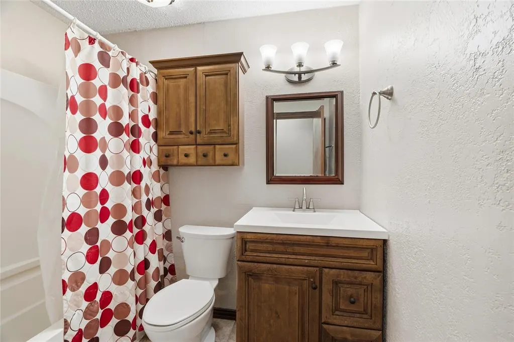 Photo 15 — 1209 1st Street, Elgin, OK 73538