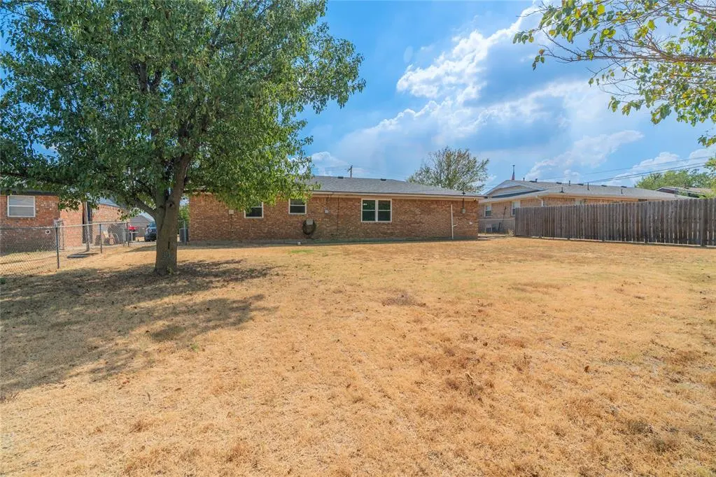 Photo 21 — 1209 1st Street, Elgin, OK 73538