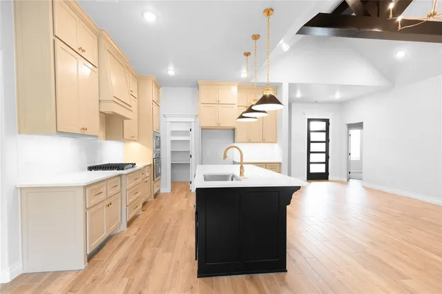 Photo 7 — 12309 Samara Drive, Oklahoma City, OK 73173
