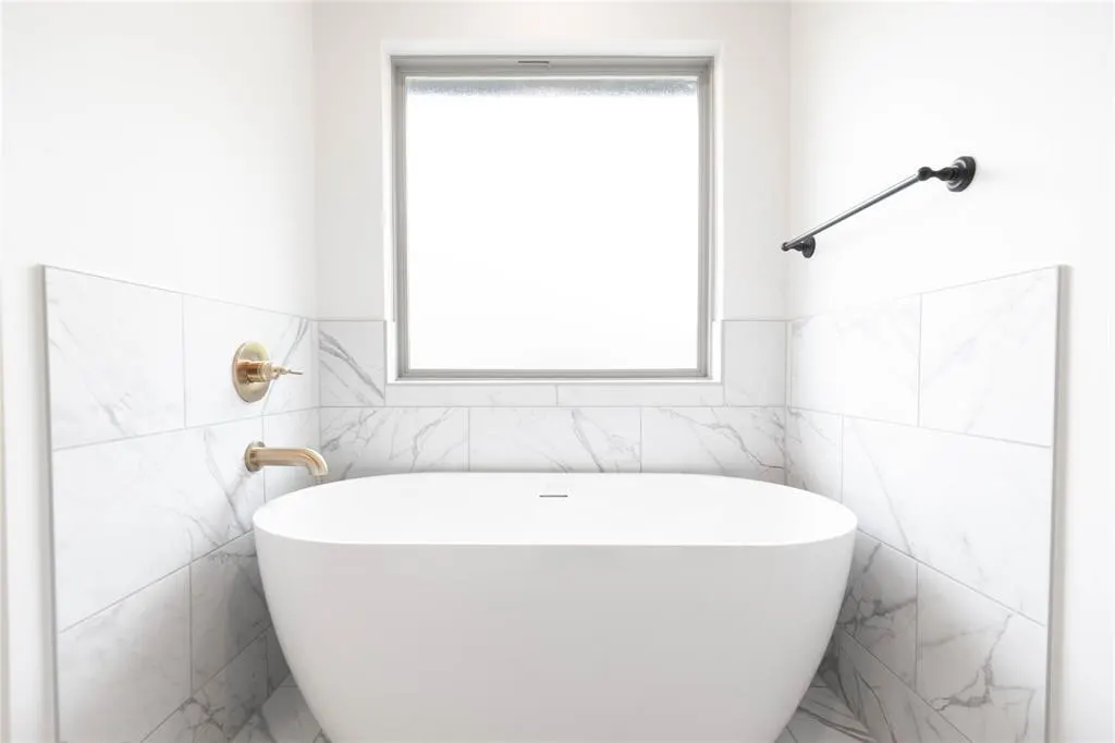 Photo 12 — 12309 Samara Drive, Oklahoma City, OK 73173