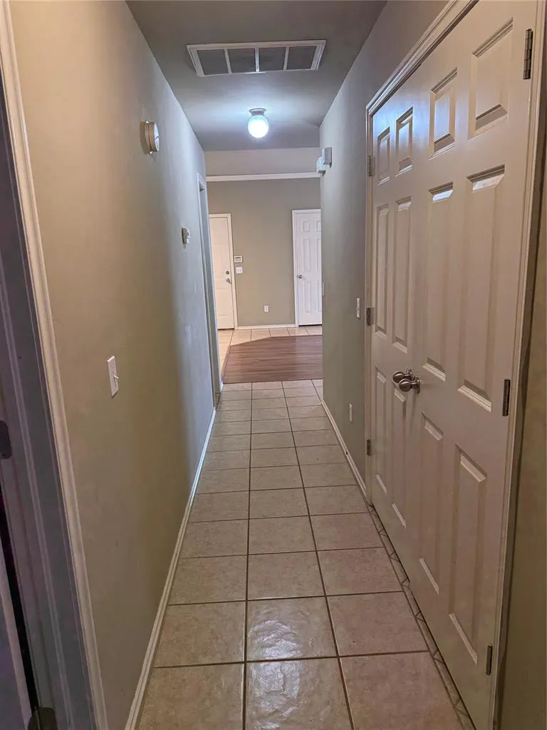 Photo 12 — 3804 Matthew Drive, Yukon, OK 73099