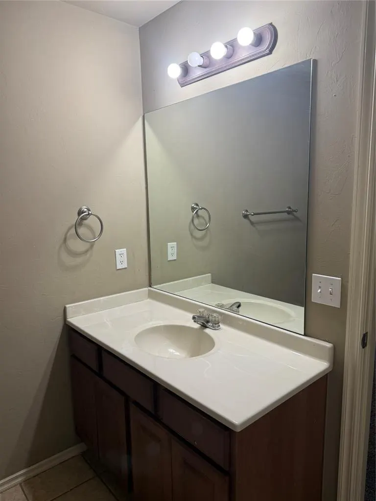 Photo 25 — 3804 Matthew Drive, Yukon, OK 73099