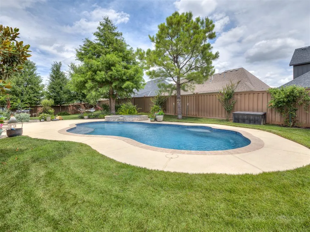 Photo 40 — 3209 Silvercliffe Court, Edmond, OK 73012