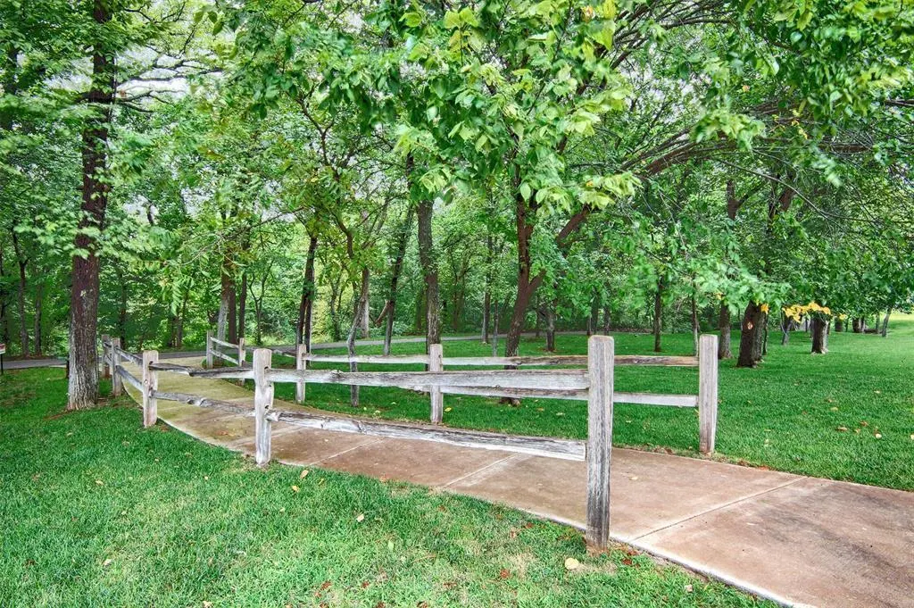 Photo 47 — 3209 Silvercliffe Court, Edmond, OK 73012