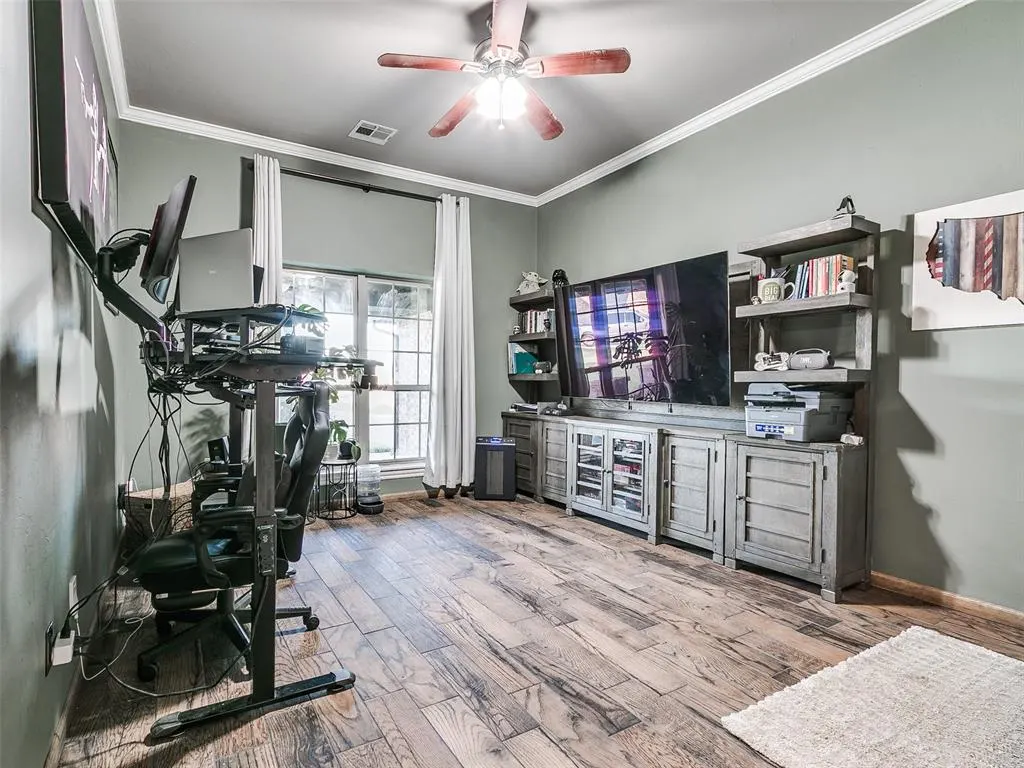 Photo 41 — 4500 Hillside Lane, Edmond, OK 73025