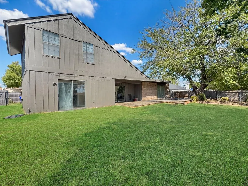 Photo 39 — 2302 Lindenwood Lane, Norman, OK 73071