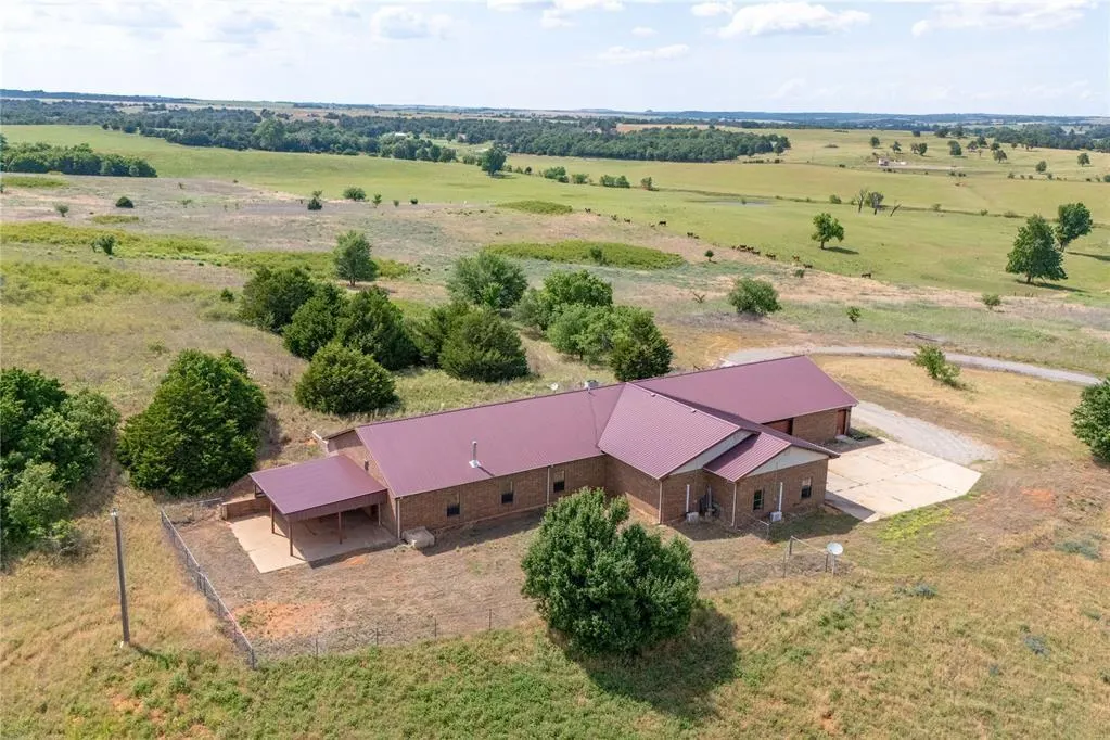 Photo 44 — 12168 N US 281 Highway, Lookeba, OK 73053