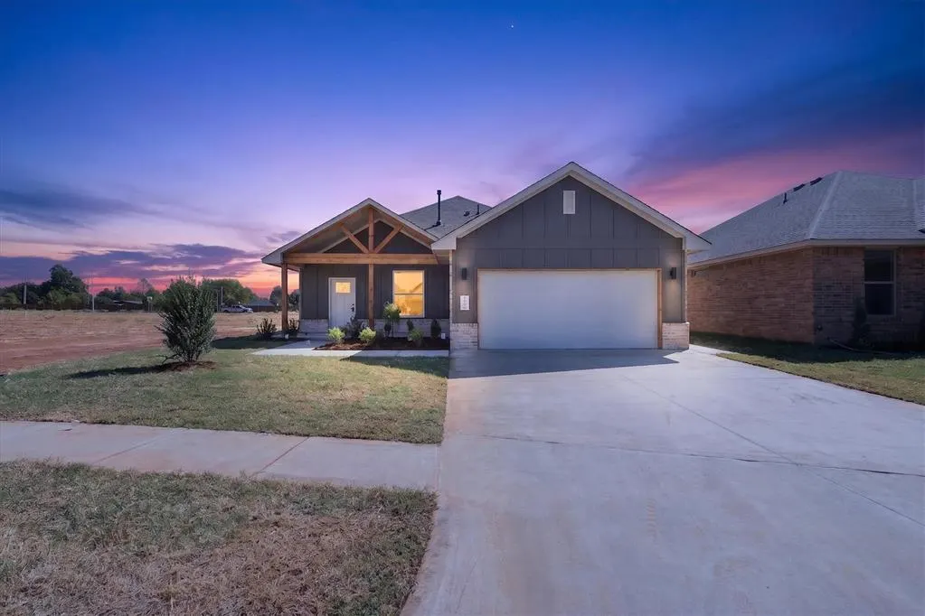 Front exterior — 1920 Sage Valley Terrace, Yukon, OK 73099