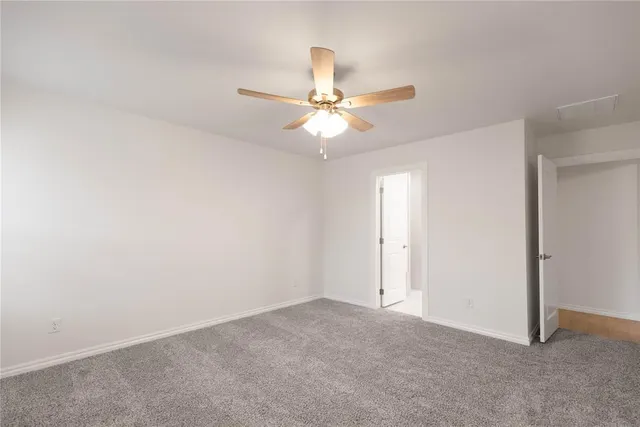 Photo 4 — 8708 Poppey Place, Yukon, OK 73099