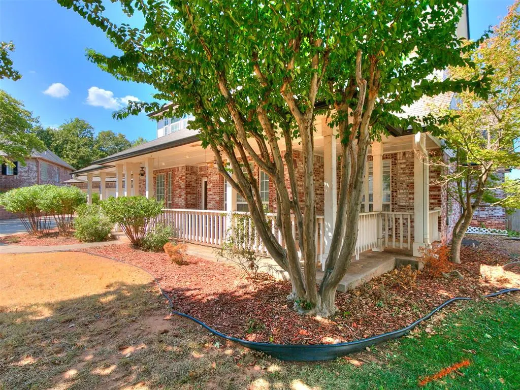 Photo 3 — 2517 Mission Road, Edmond, OK 73034