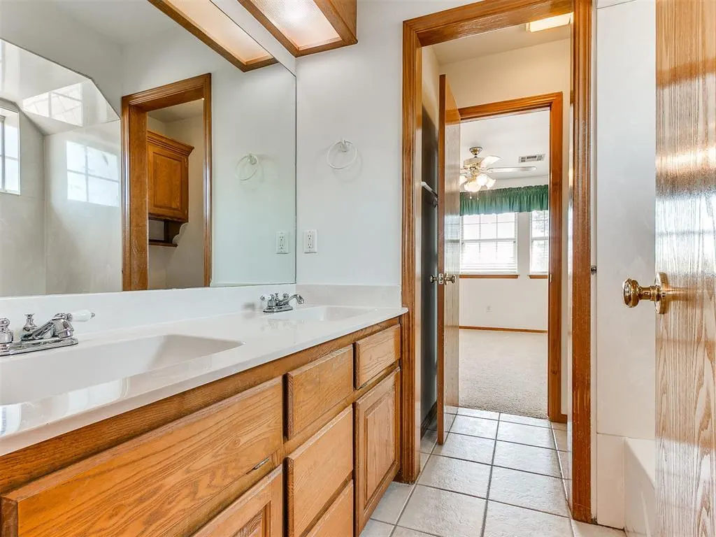 Photo 38 — 2517 Mission Road, Edmond, OK 73034