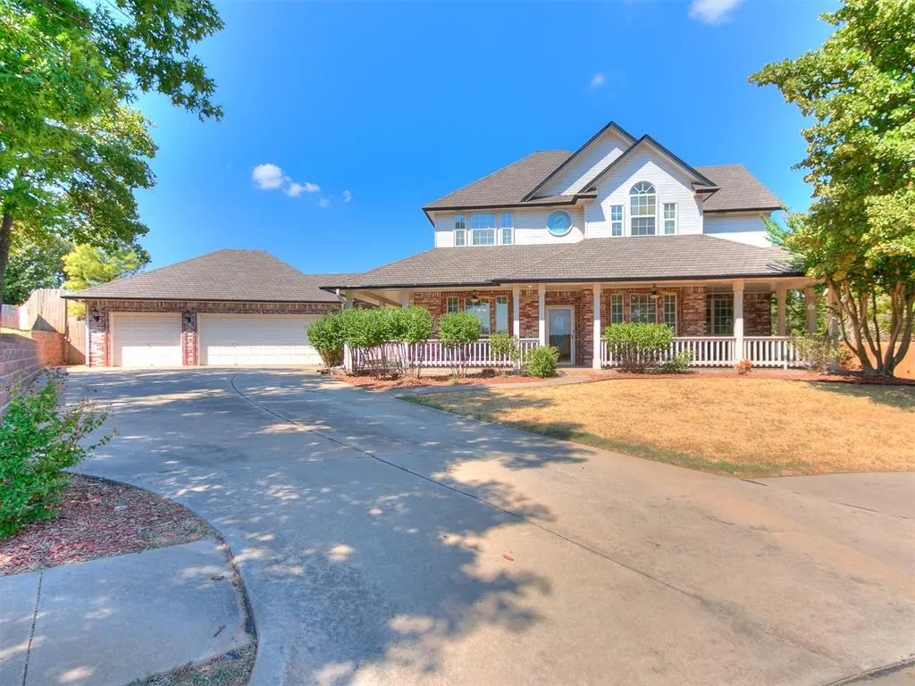 Front exterior — 2517 Mission Road, Edmond, OK 73034