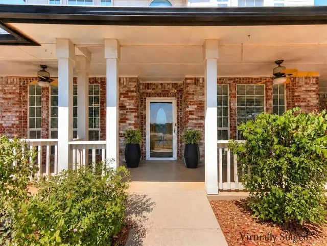 Photo 6 — 2517 Mission Road, Edmond, OK 73034