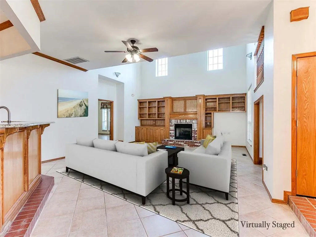 Photo 13 — 2517 Mission Road, Edmond, OK 73034