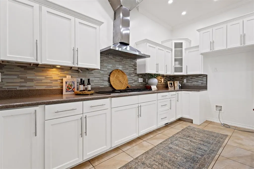 Photo 13 — 4613 Southcreek Road, Oklahoma City, OK 73165
