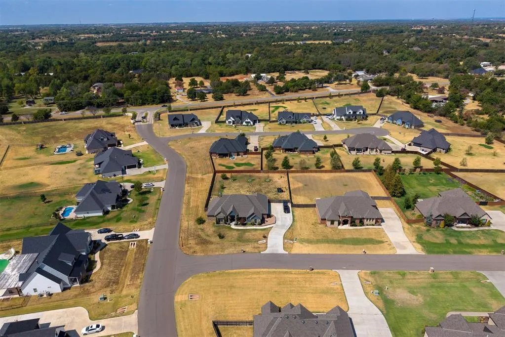 Photo 18 — 995 Bivium Circle, Newcastle, OK 73065