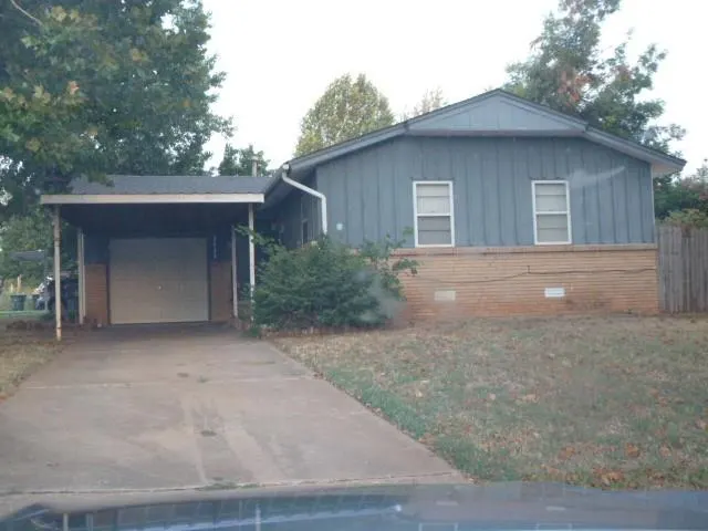 Front exterior — 2421 Sandra Drive, Midwest City, OK 73110