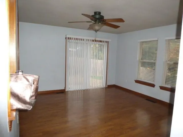 Photo 3 — 2421 Sandra Drive, Midwest City, OK 73110