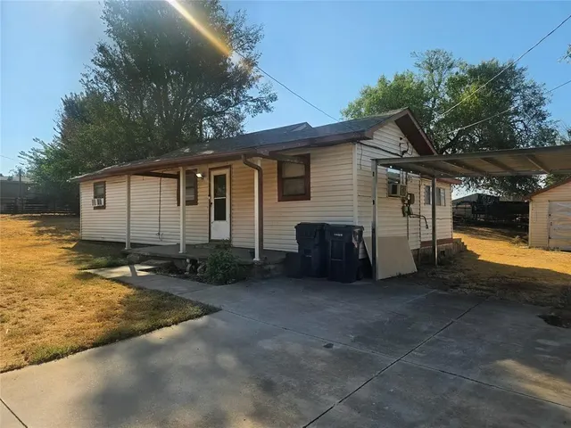 Photo 2 — 2126 SE 56th Street, Oklahoma City, OK 73129